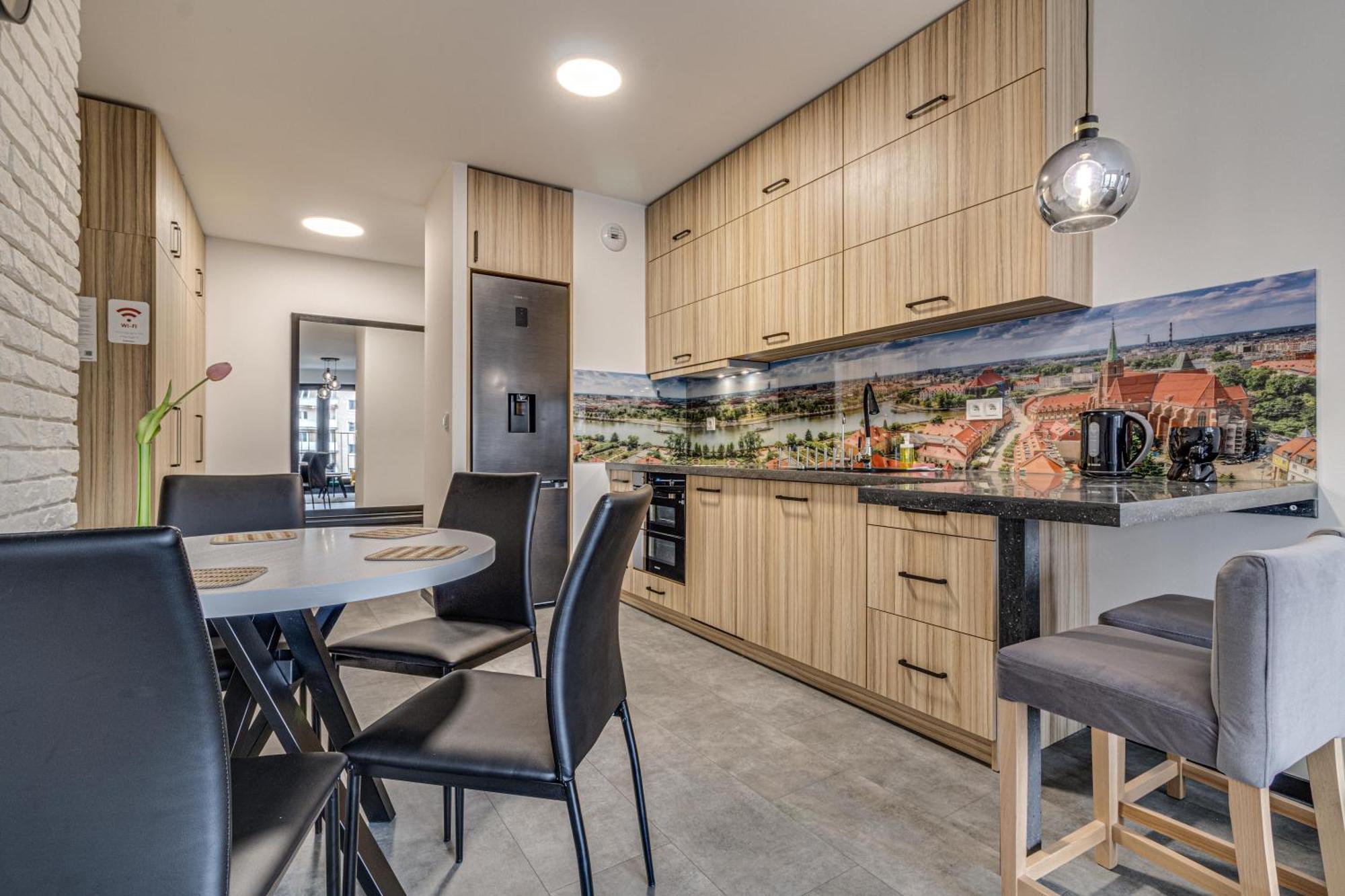 Rentplanet - Apartament Wyszynskiego Wrocław Exteriör bild